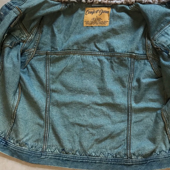 NWT Comfort Denim denim Jacket, Size L - Picture 13 of 13